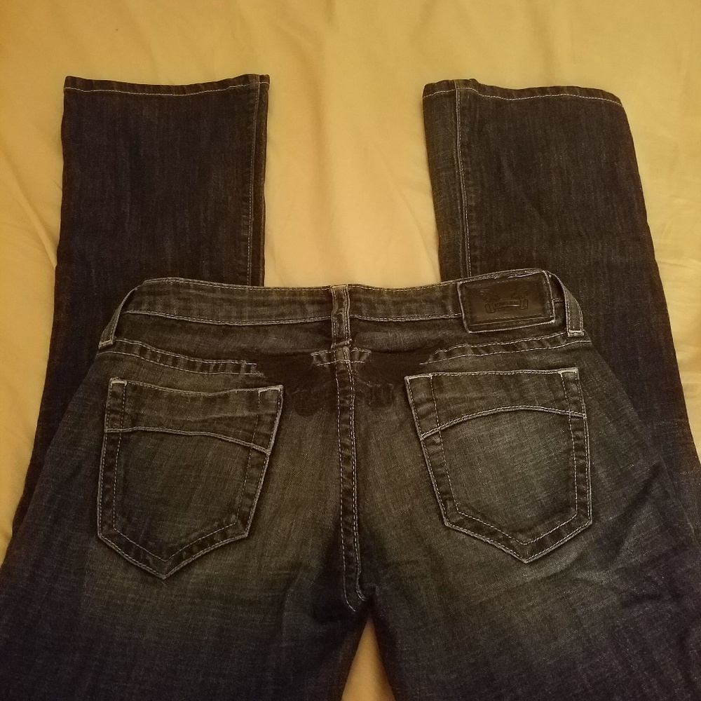 ROBINS JEANS